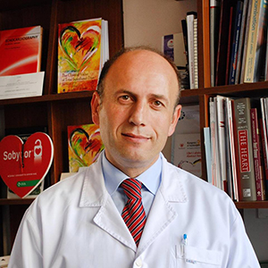 Dr. Gani Bajraktari